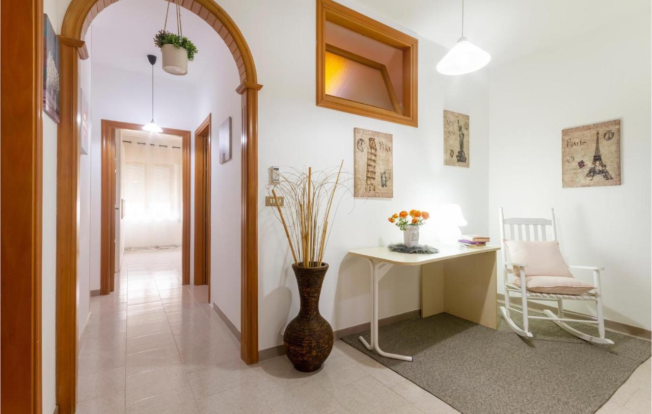 Lovely Apartment In Carovigno With Kitchen מראה חיצוני תמונה