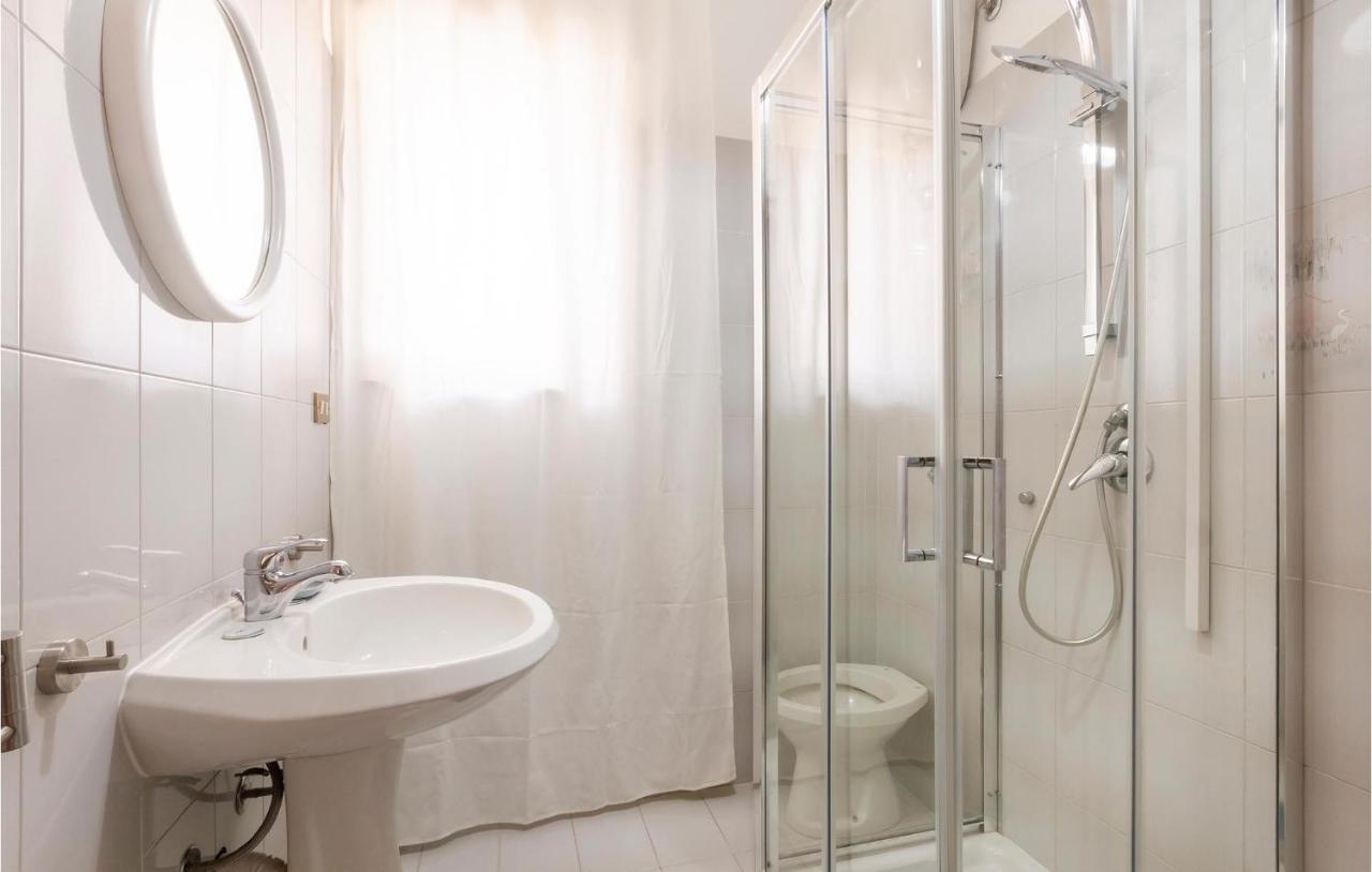 Lovely Apartment In Carovigno With Kitchen מראה חיצוני תמונה