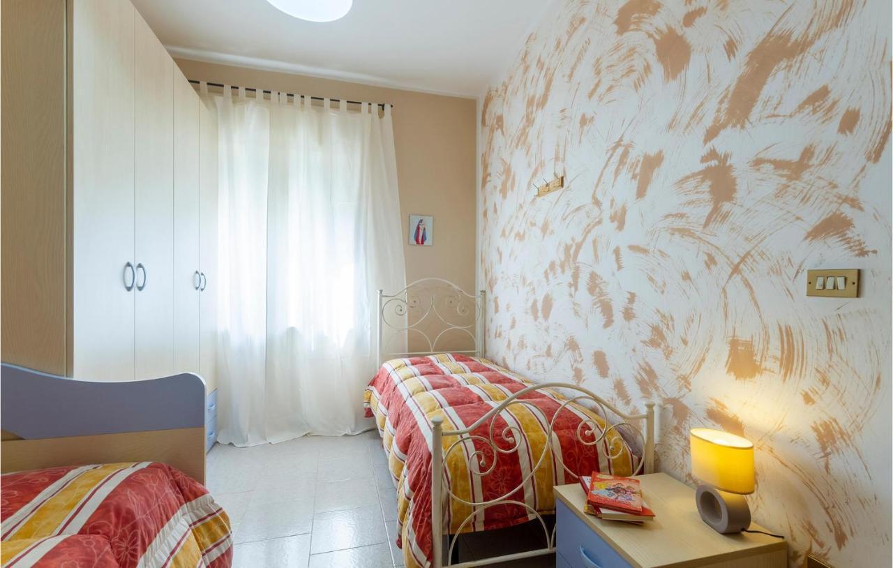 Lovely Apartment In Carovigno With Kitchen מראה חיצוני תמונה